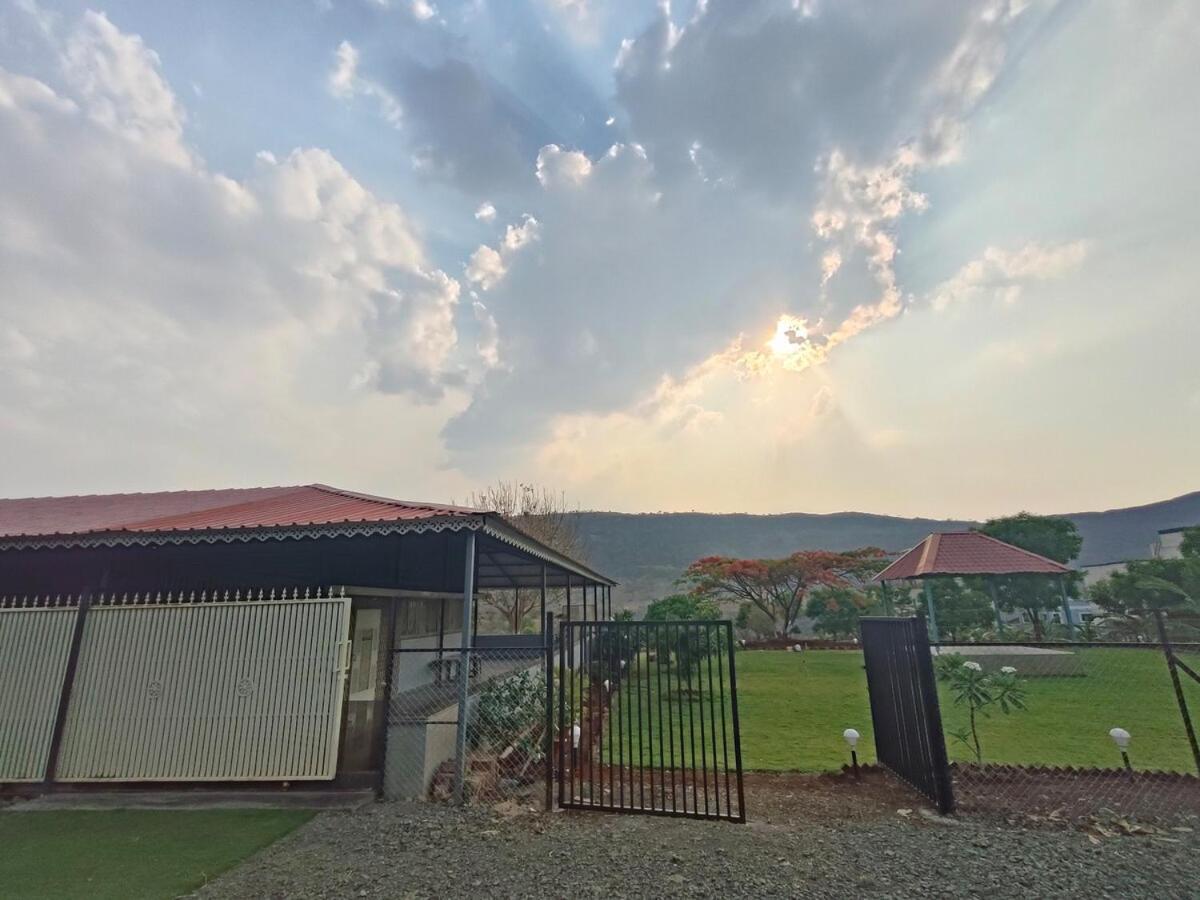 Khedekar Farms *